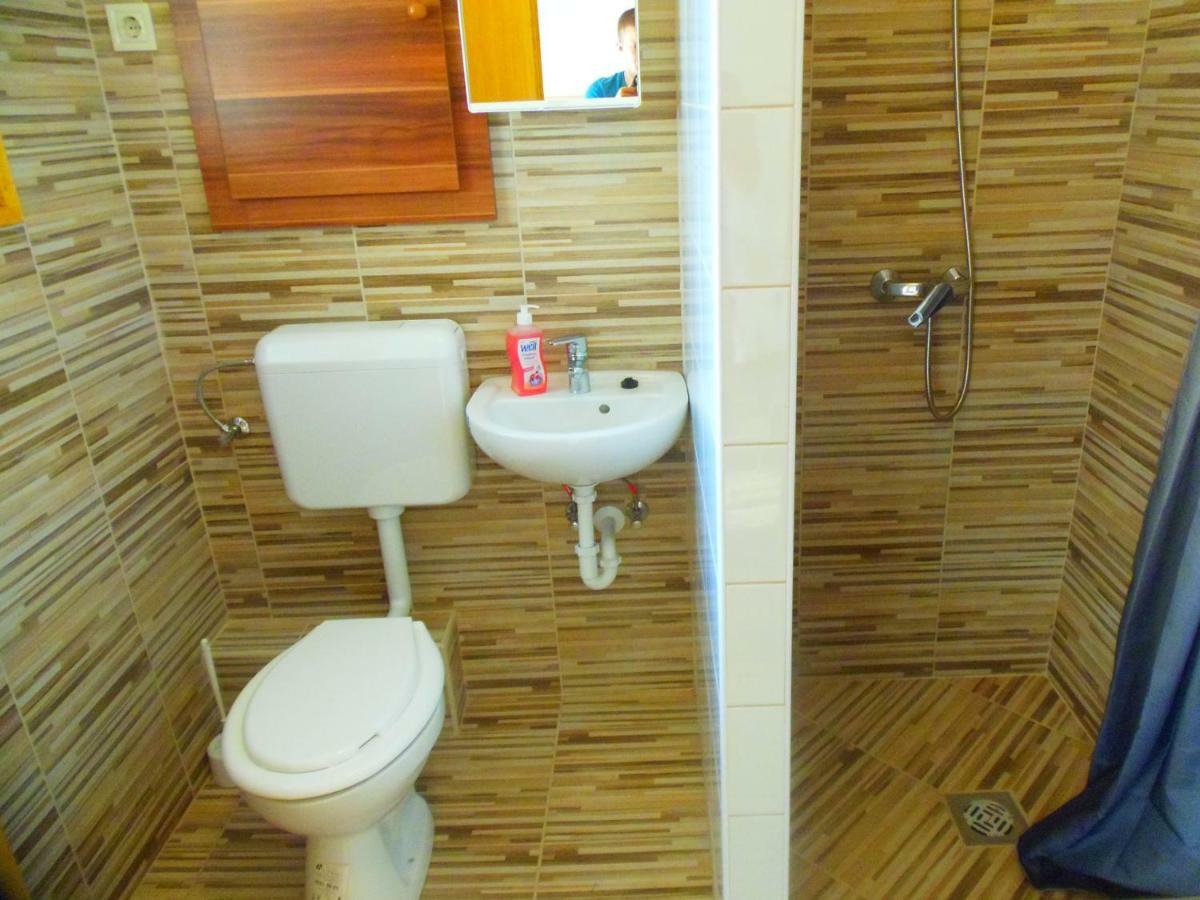 Hovirag Apartman 2 Hajduszoboszlo Ngoại thất bức ảnh